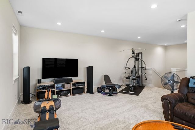 1604 Kit Carson Circle, Belgrade, MT 59714