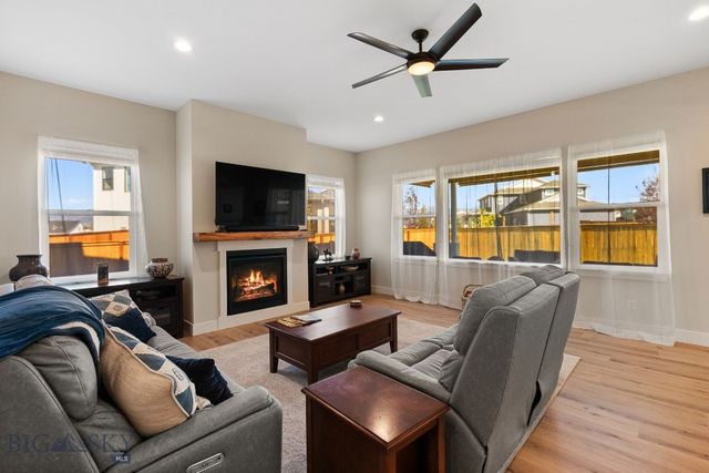 1604 Kit Carson Circle, Belgrade, MT 59714