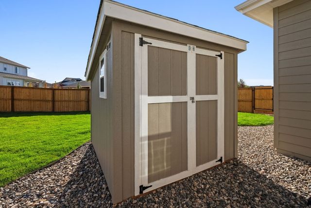 1604 Kit Carson Circle, Belgrade, MT 59714