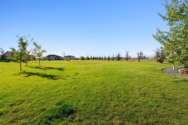 1604 Kit Carson Circle, Belgrade, MT 59714