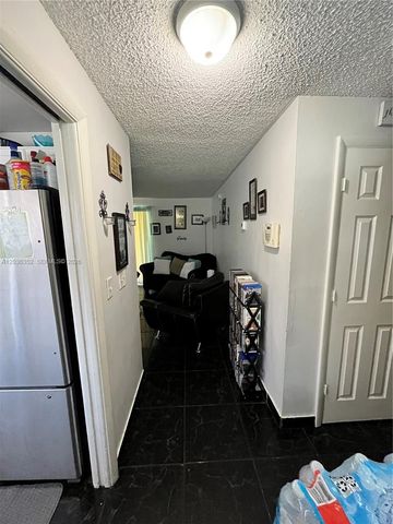 5652 Parke Ave, West Palm Beach, FL 33407