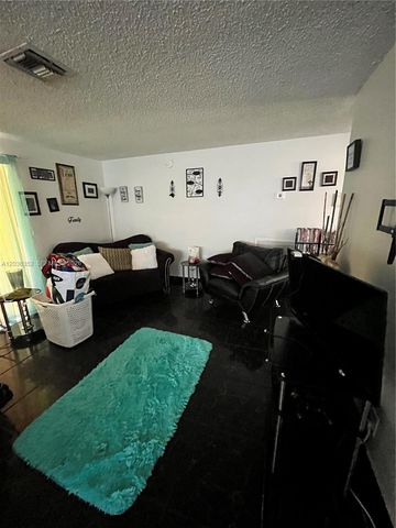 5652 Parke Ave, West Palm Beach, FL 33407