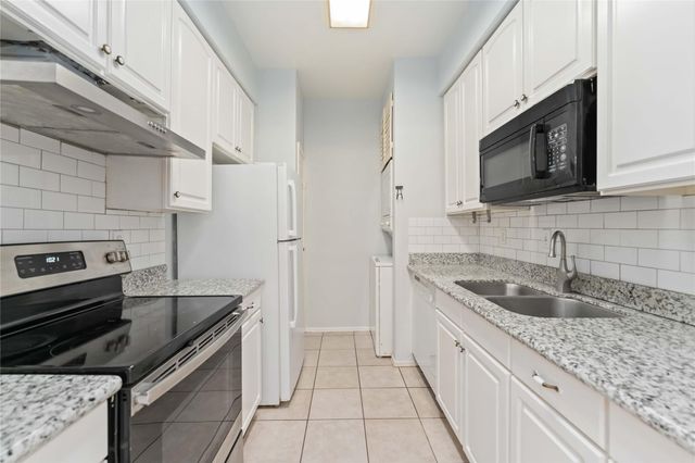 9707 Richmond Avenue 49, Houston, TX 77042