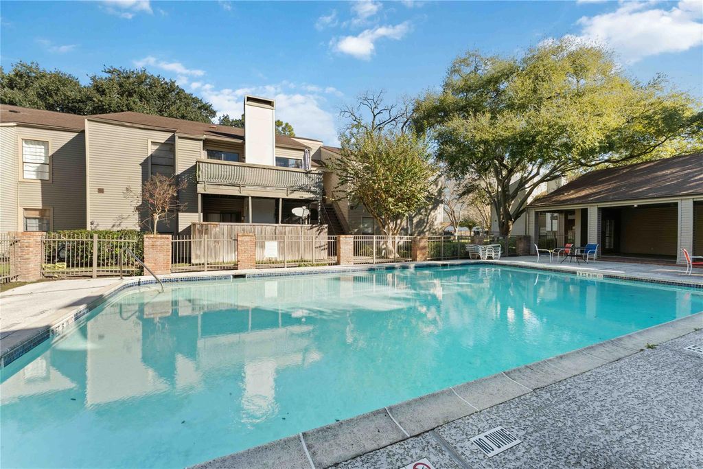 9707 Richmond Avenue 49, Houston, TX 77042
