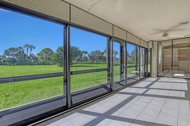 7744 Lexington Club Boulevard, Delray Beach, FL 33446