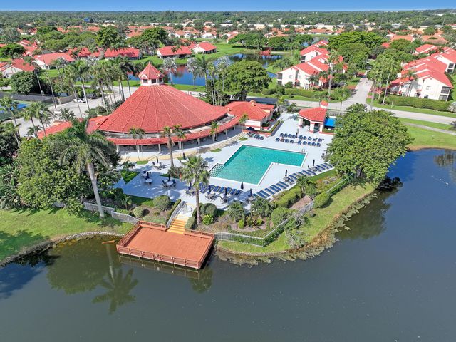 7744 Lexington Club Boulevard, Delray Beach, FL 33446