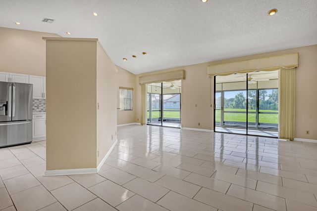 7744 Lexington Club Boulevard, Delray Beach, FL 33446