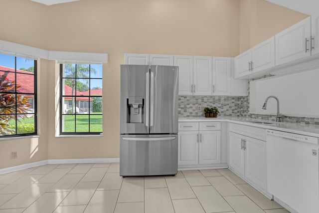 7744 Lexington Club Boulevard, Delray Beach, FL 33446