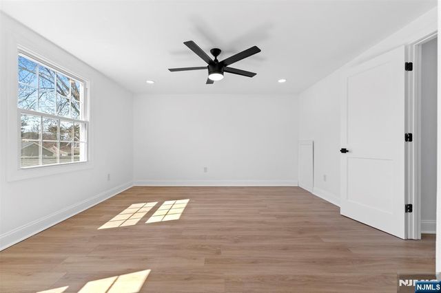 101 Bayberry Lane, Willingboro, NJ 08046