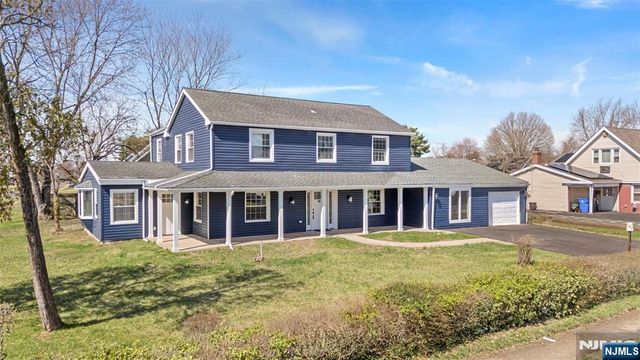 101 Bayberry Lane, Willingboro, NJ 08046