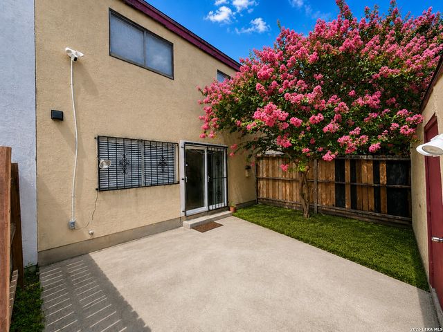 6612 SPRING MANOR, San Antonio, TX 78249