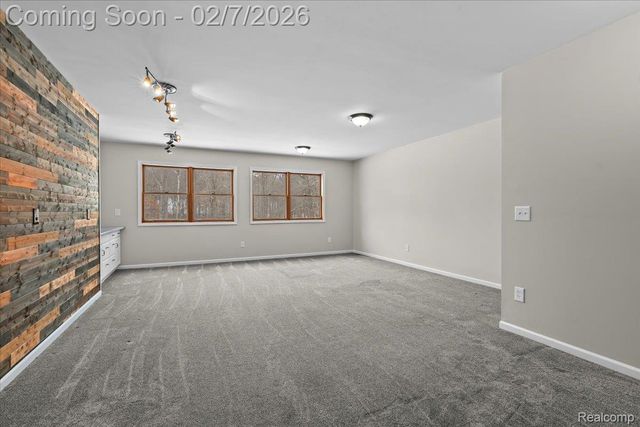 411 Rush Lake Road, Putnam Township, MI 48169