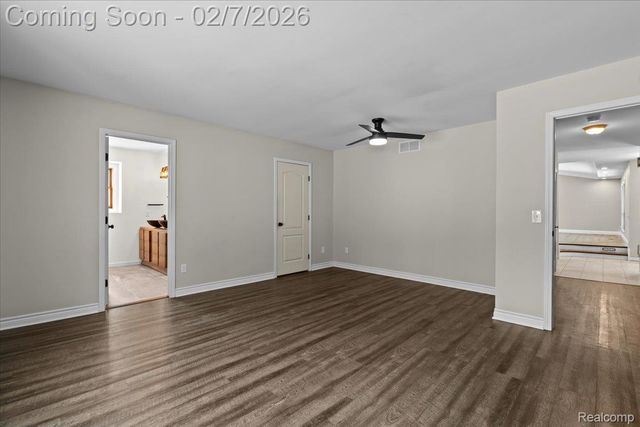 411 Rush Lake Road, Putnam Township, MI 48169