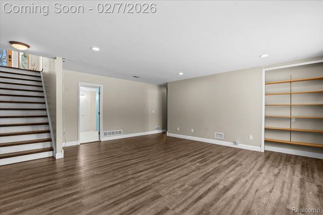 411 Rush Lake Road, Putnam Township, MI 48169