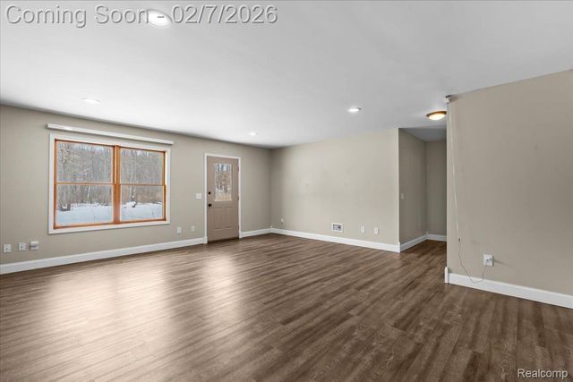 411 Rush Lake Road, Putnam Township, MI 48169