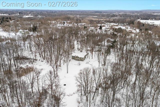 411 Rush Lake Road, Putnam Township, MI 48169