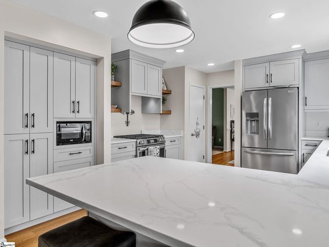 131 Riveredge Drive, Moore, SC 29369