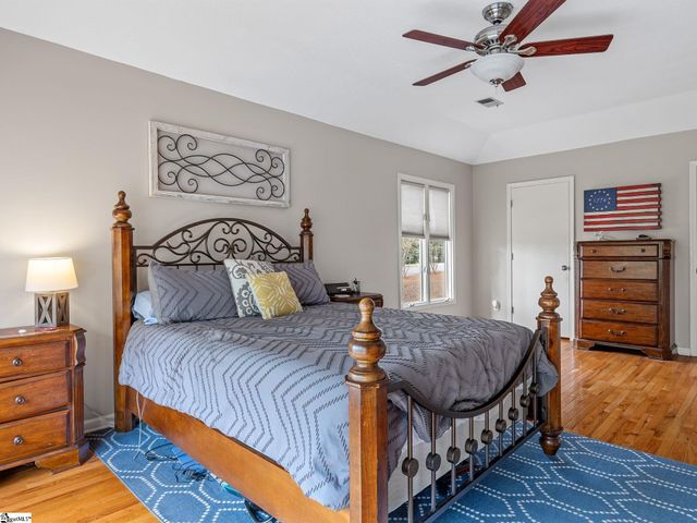 131 Riveredge Drive, Moore, SC 29369