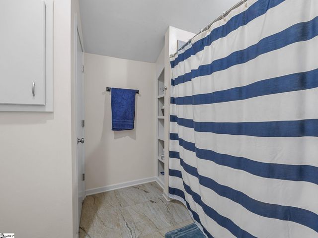 131 Riveredge Drive, Moore, SC 29369