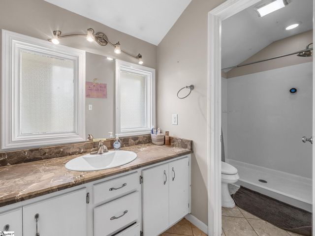 131 Riveredge Drive, Moore, SC 29369