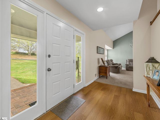 131 Riveredge Drive, Moore, SC 29369