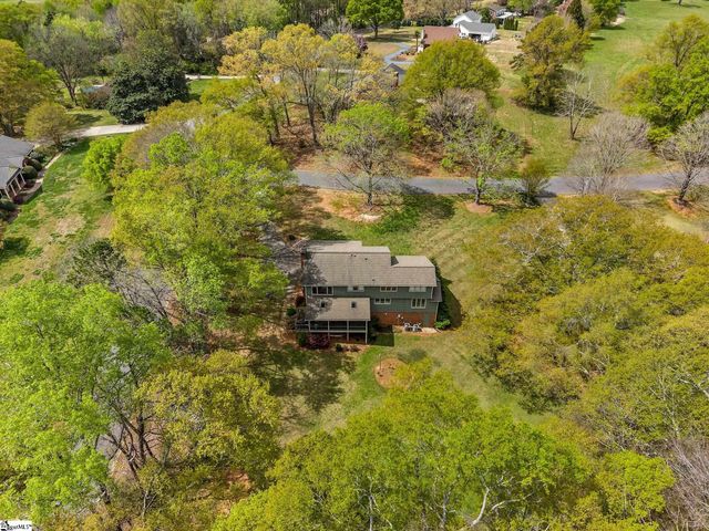 131 Riveredge Drive, Moore, SC 29369