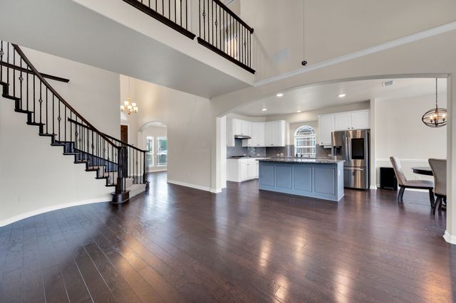 1611 Montelena Avenue, Kennedale, TX 76060