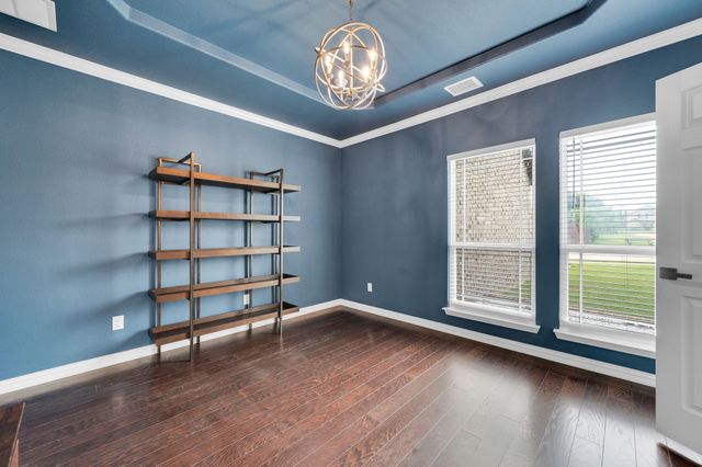 1611 Montelena Avenue, Kennedale, TX 76060