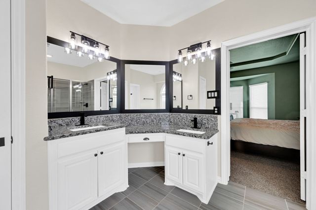 1611 Montelena Avenue, Kennedale, TX 76060