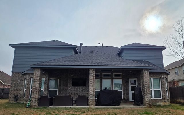 1611 Montelena Avenue, Kennedale, TX 76060