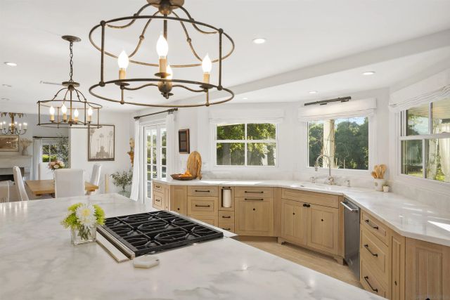 5 Country Glen, Fallbrook, CA 92028