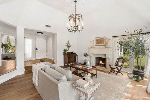 5 Country Glen, Fallbrook, CA 92028