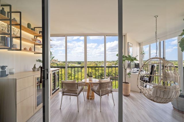16300 Golf Club Road, Weston, FL 33326