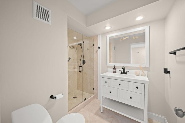 16300 Golf Club Road, Weston, FL 33326