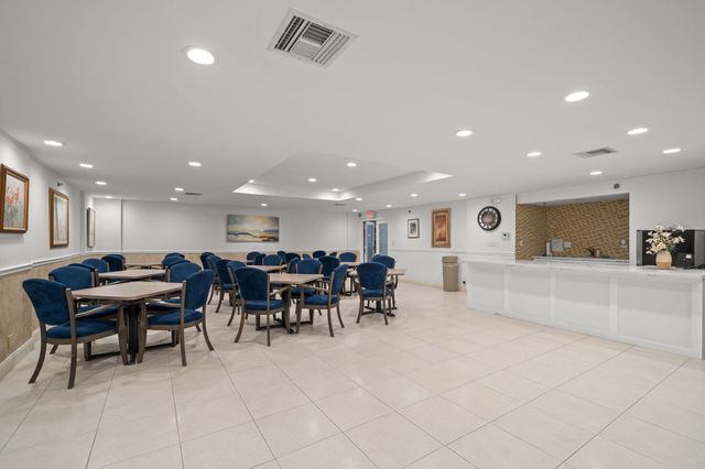 16300 Golf Club Road, Weston, FL 33326