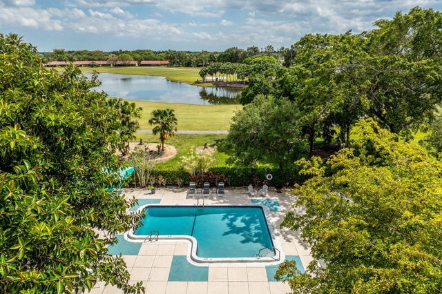 16300 Golf Club Road, Weston, FL 33326