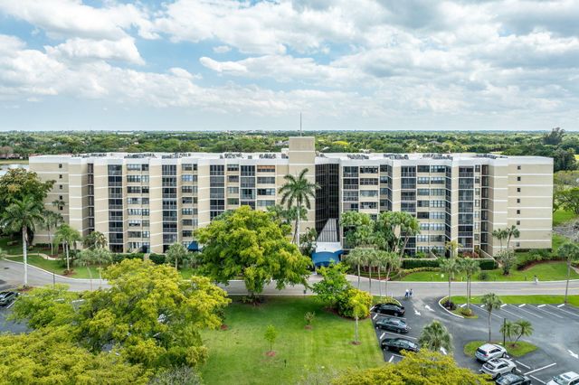 16300 Golf Club Road, Weston, FL 33326