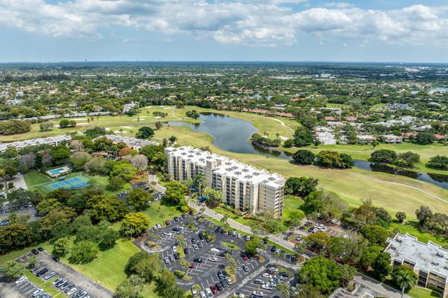 16300 Golf Club Road, Weston, FL 33326
