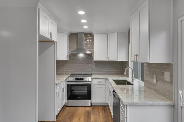 1800 Duncan Dr, Tracy, CA 95376