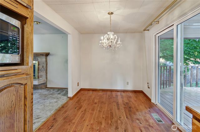 2402 Brentwood Street SE, Lacey, WA 98503