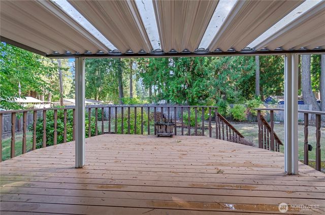 2402 Brentwood Street SE, Lacey, WA 98503