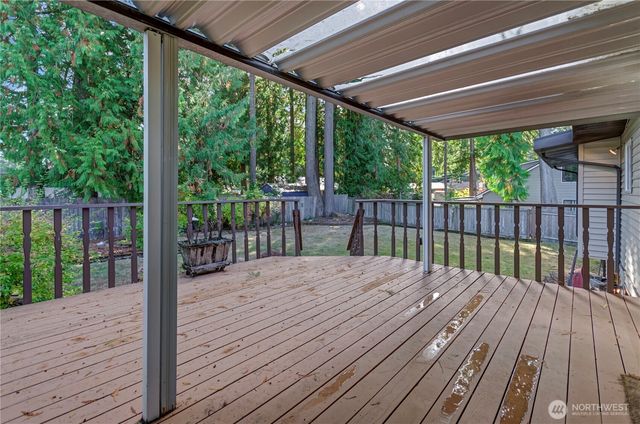 2402 Brentwood Street SE, Lacey, WA 98503