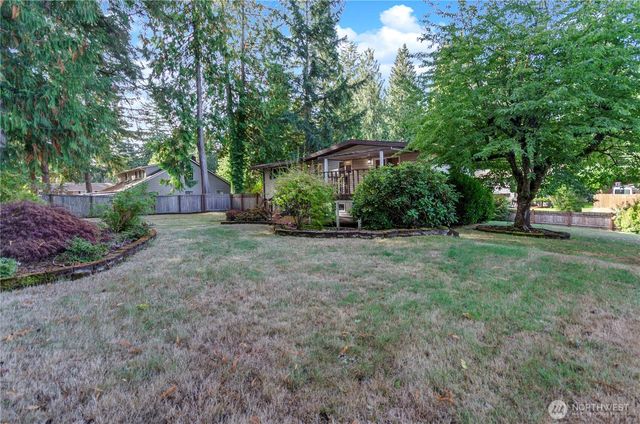 2402 Brentwood Street SE, Lacey, WA 98503