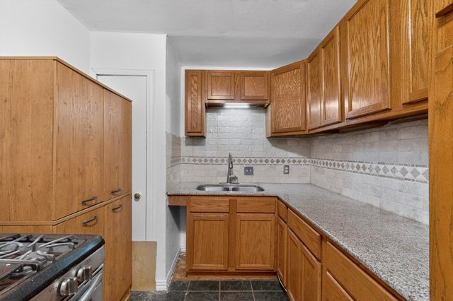 1704 Bell Avenue, Blue Mound, TX 76131