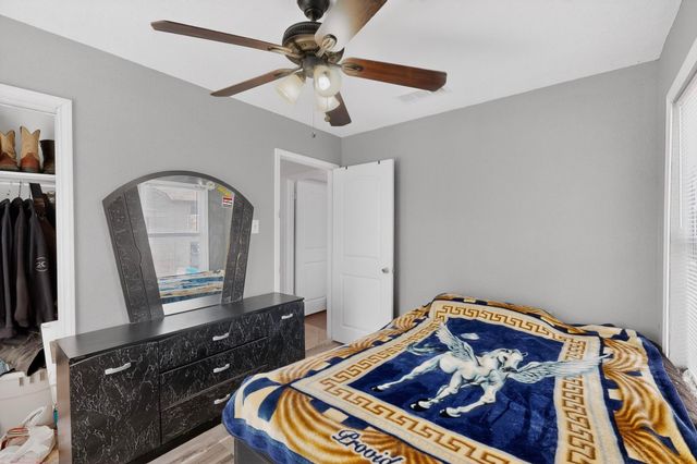 1704 Bell Avenue, Blue Mound, TX 76131