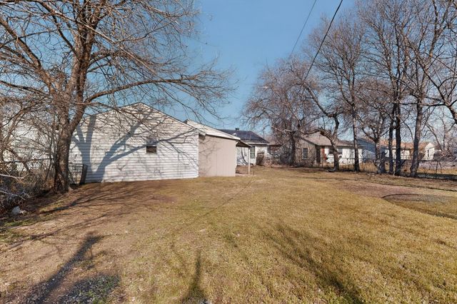 1704 Bell Avenue, Blue Mound, TX 76131