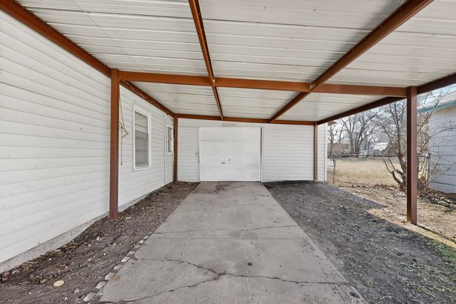 1704 Bell Avenue, Blue Mound, TX 76131