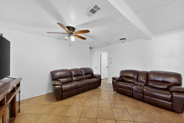 1704 Bell Avenue, Blue Mound, TX 76131