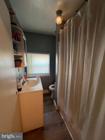 120 MIDDLE AVE, Millville, NJ 08332