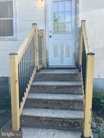 120 MIDDLE AVE, Millville, NJ 08332